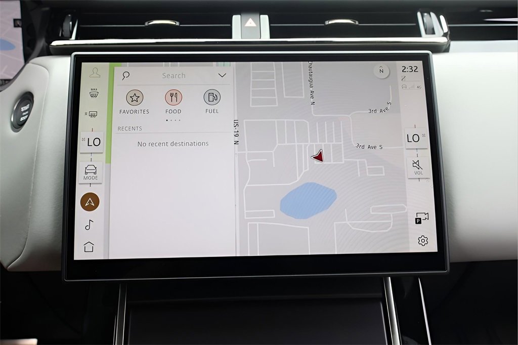 New 2026 Land Rover Range Rover Velar Dynamic SE image 25