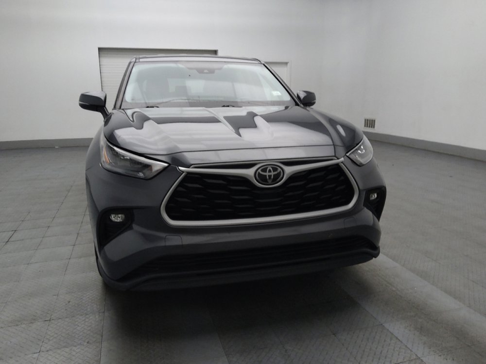 Used 2020 Toyota Highlander LE image 14