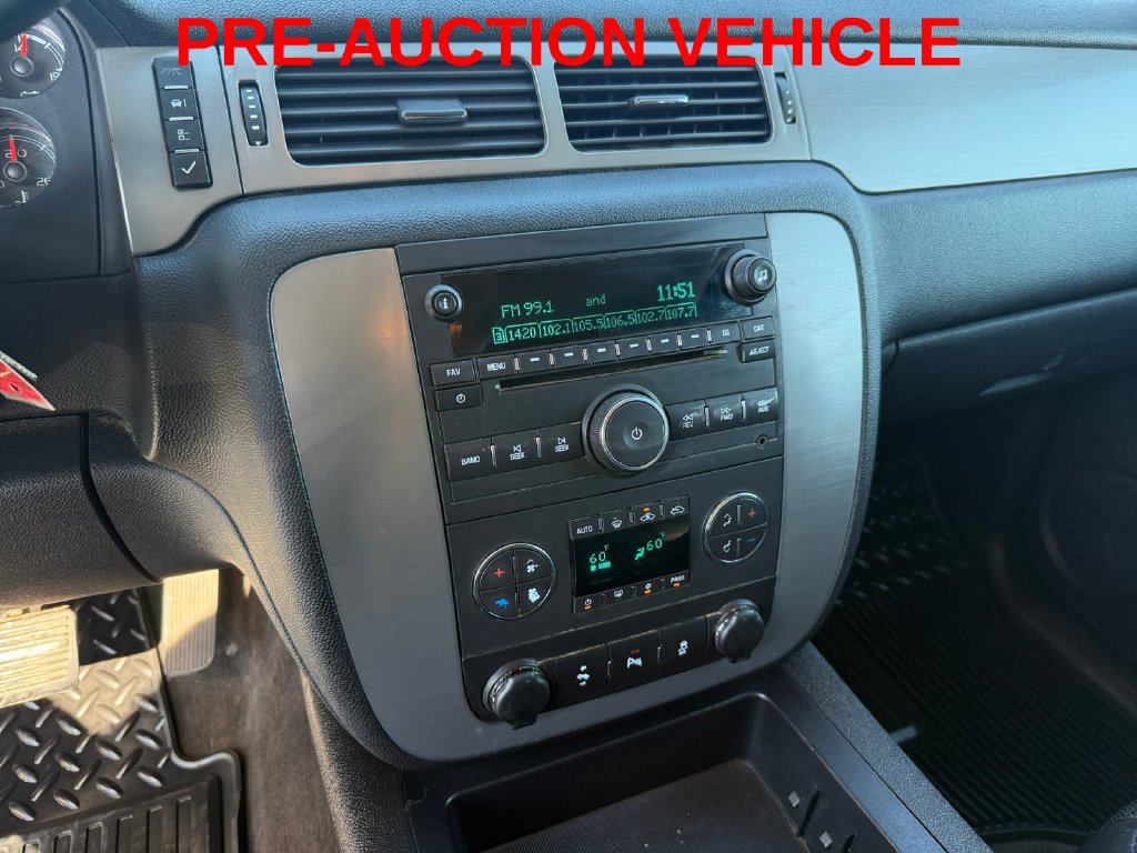 Used 2013 Chevrolet Silverado 1500 LTZ w/ LTZ Plus Package AWD/4WD image 17