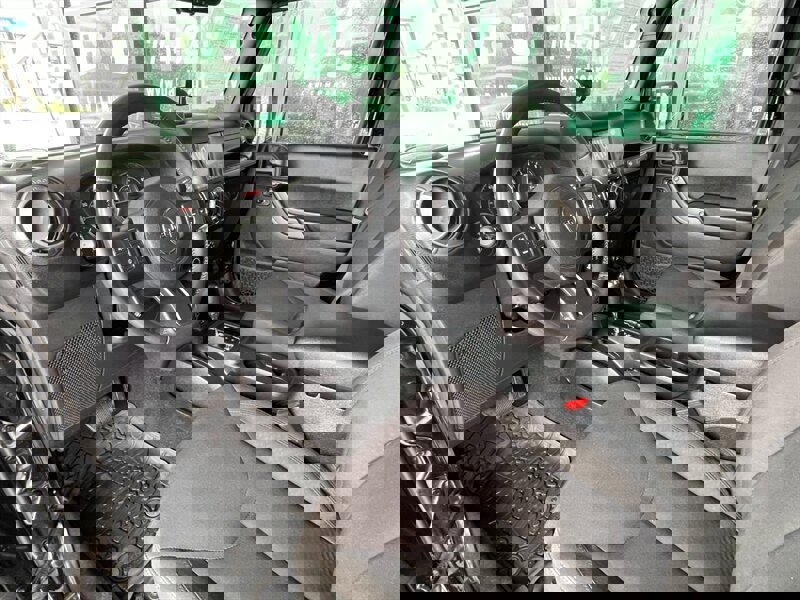 Used 2017 Jeep Wrangler Unlimited Sport w/ Quick Order Package 24S image 16