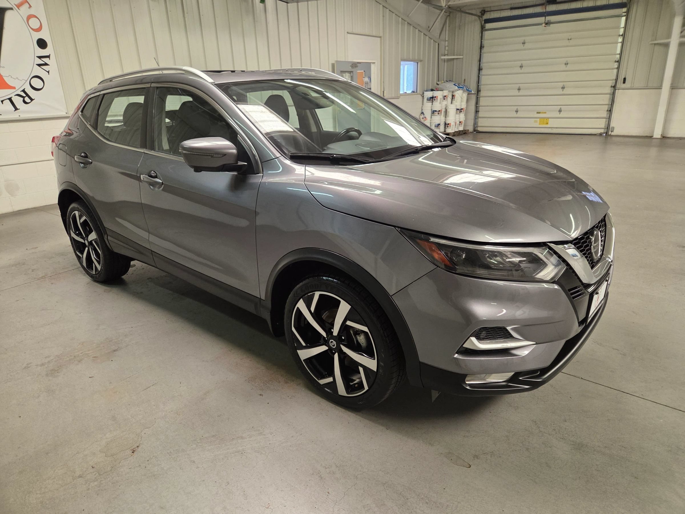Used 2021 Nissan Rogue Sport SL w/ Premium Package AWD/4WD image 10