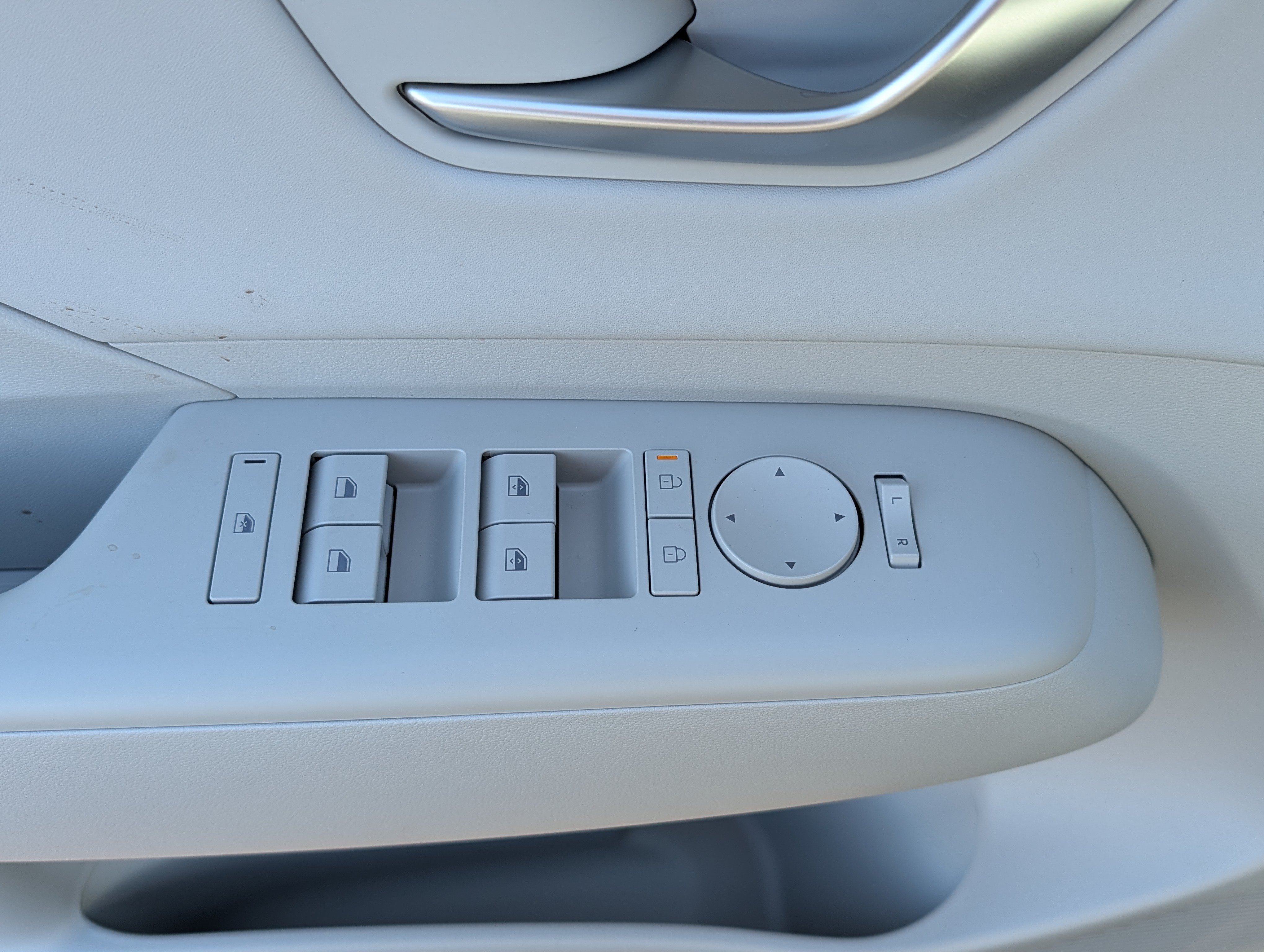 New 2026 Hyundai Kona Limited AWD/4WD image 23