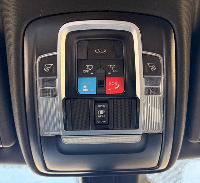 New 2027 RAM 1500 Laramie w/ Night Edition AWD/4WD image 27