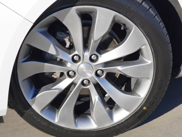 Used 2016 Chevrolet Malibu Premier image 12