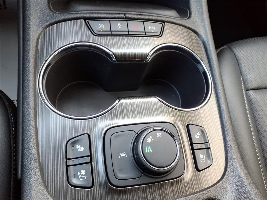 Certified 2023 GMC Acadia SLT w/ Preferred Package image 23