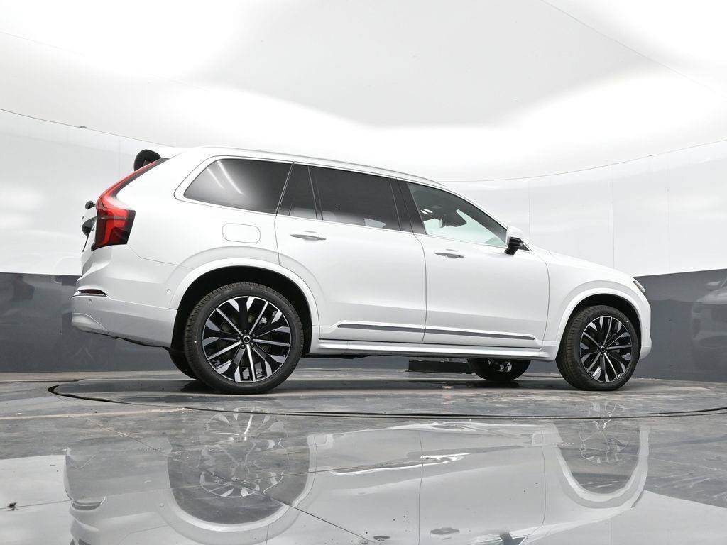 New 2026 Volvo XC90 T8 Plus w/ Protection Package Premier AWD/4WD image 24