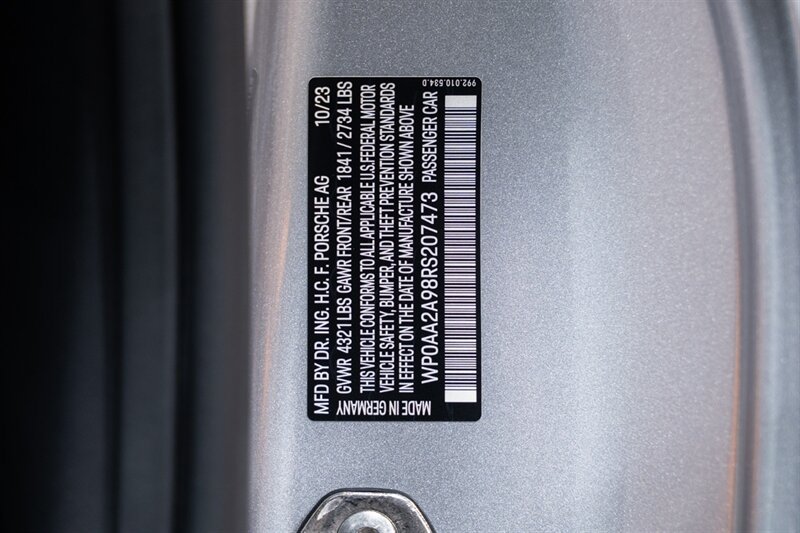 Used 2024 Porsche 911 Carrera T RWD image 27