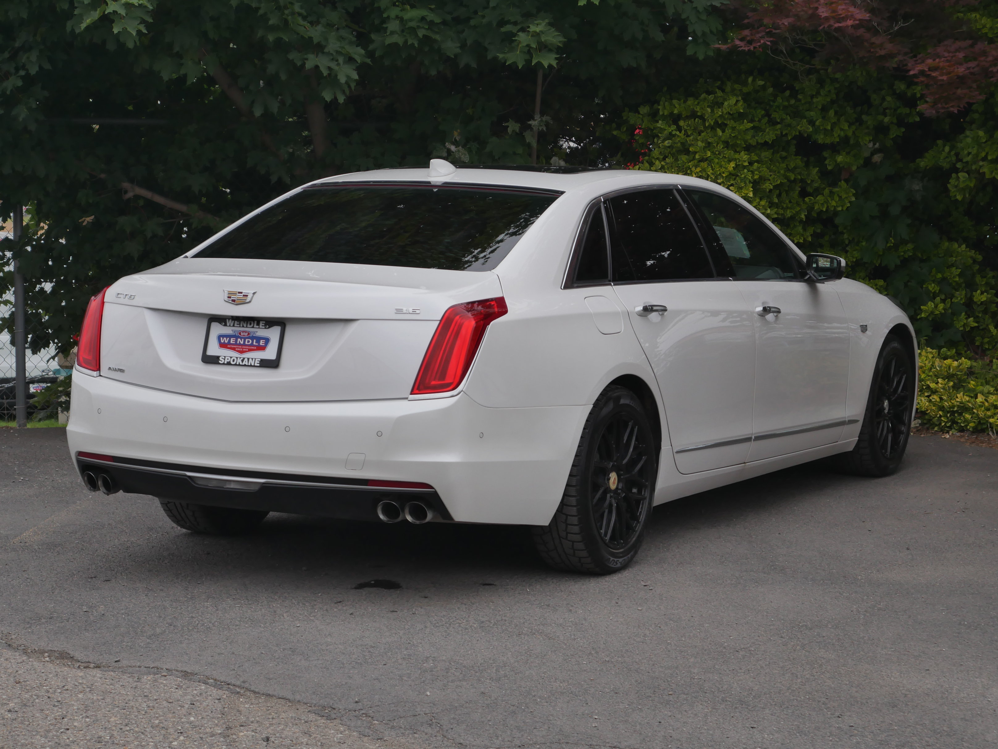 Used 2016 Cadillac CT6 Luxury w/ Active Chassis Package AWD/4WD image 27