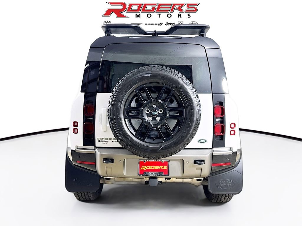 Used 2022 Land Rover Defender 90 X-Dynamic S AWD/4WD image 7