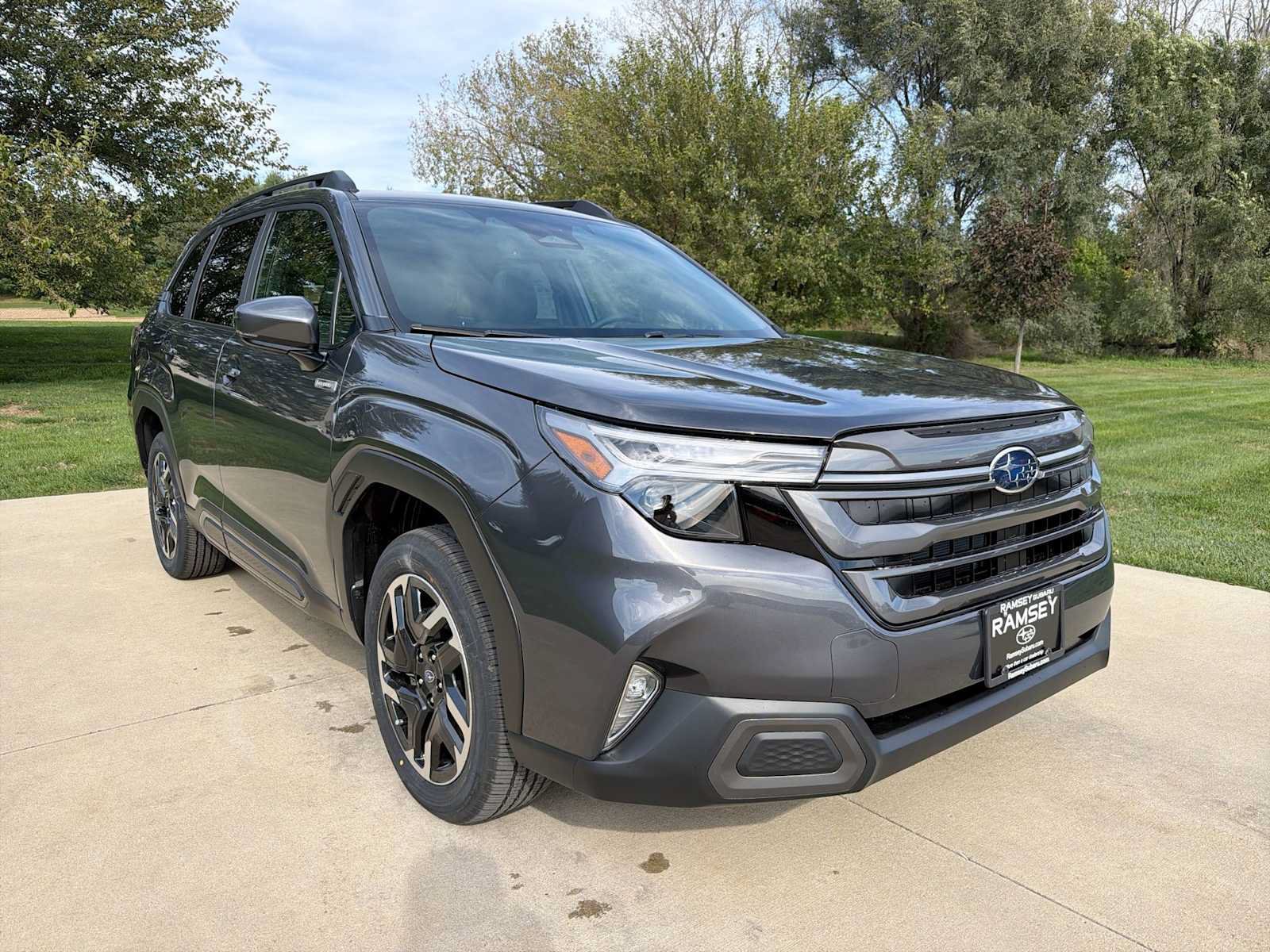 New 2026 Subaru Forester Touring AWD/4WD image 8