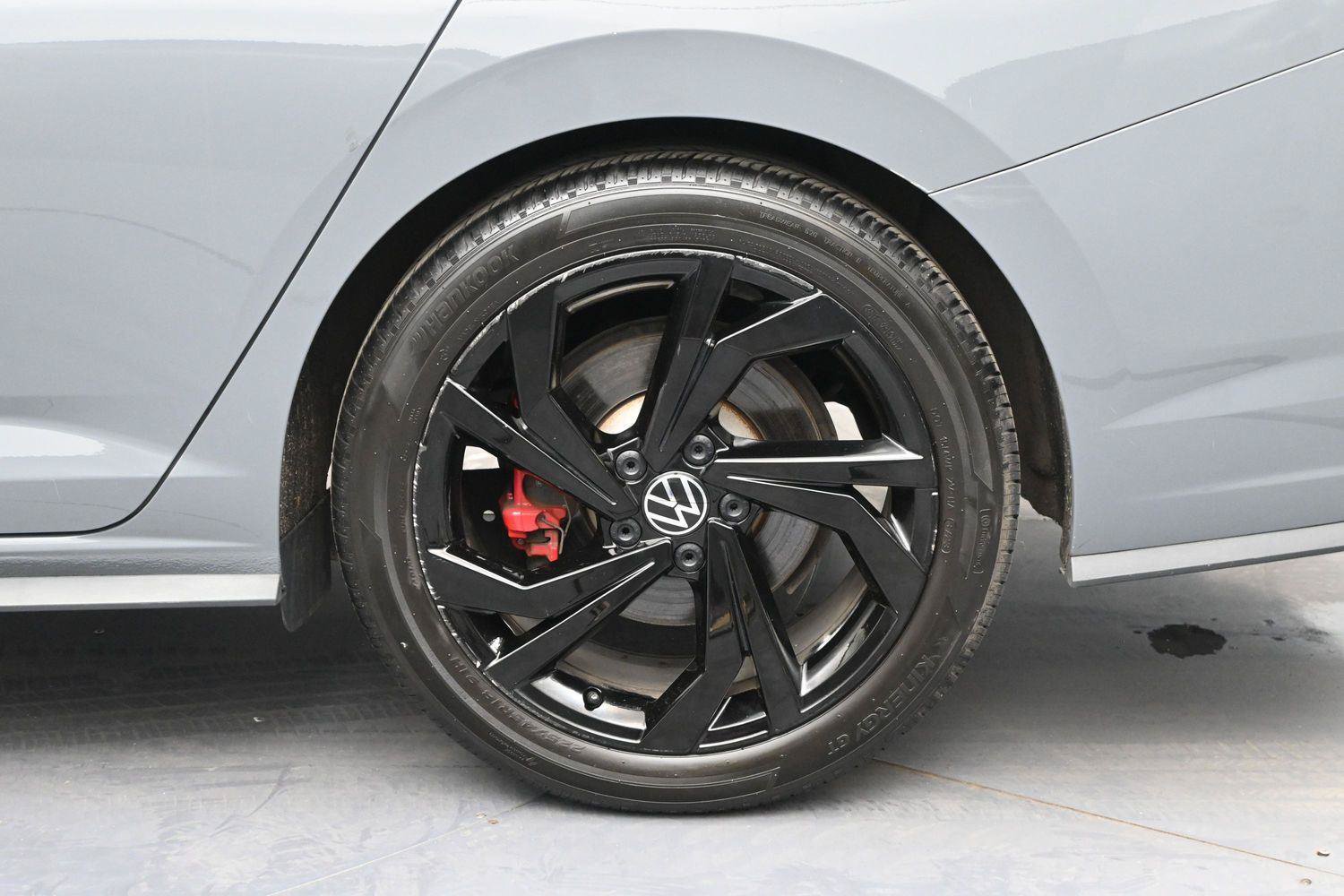 Certified 2024 Volkswagen Jetta GLI Autobahn w/ GLI Black Package FWD image 10