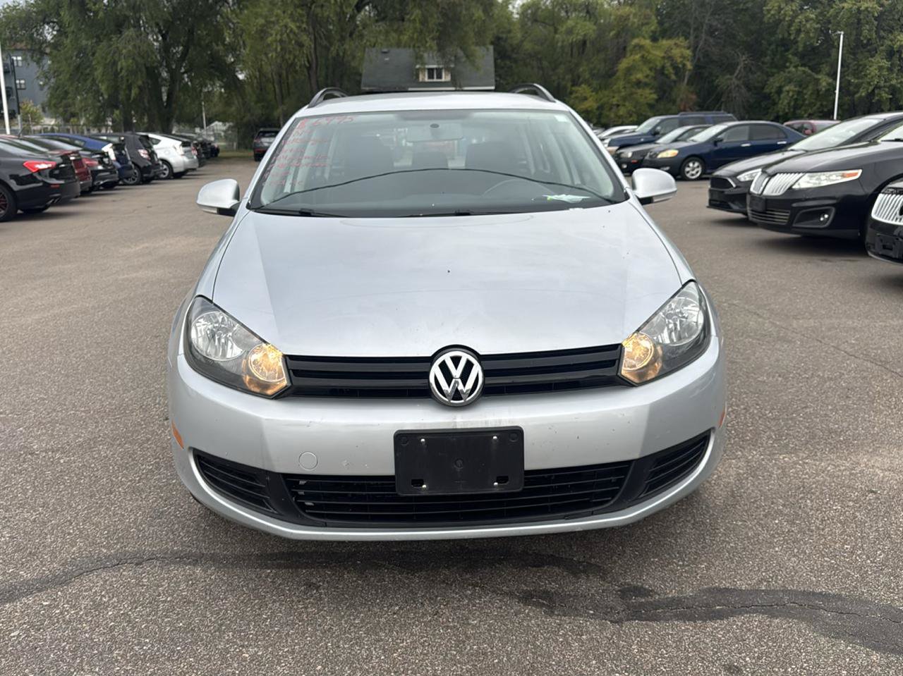Used 2014 Volkswagen Jetta SE FWD image 2