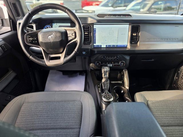Certified 2023 Ford Bronco Outer Banks w/ Sasquatch Package AWD/4WD image 14