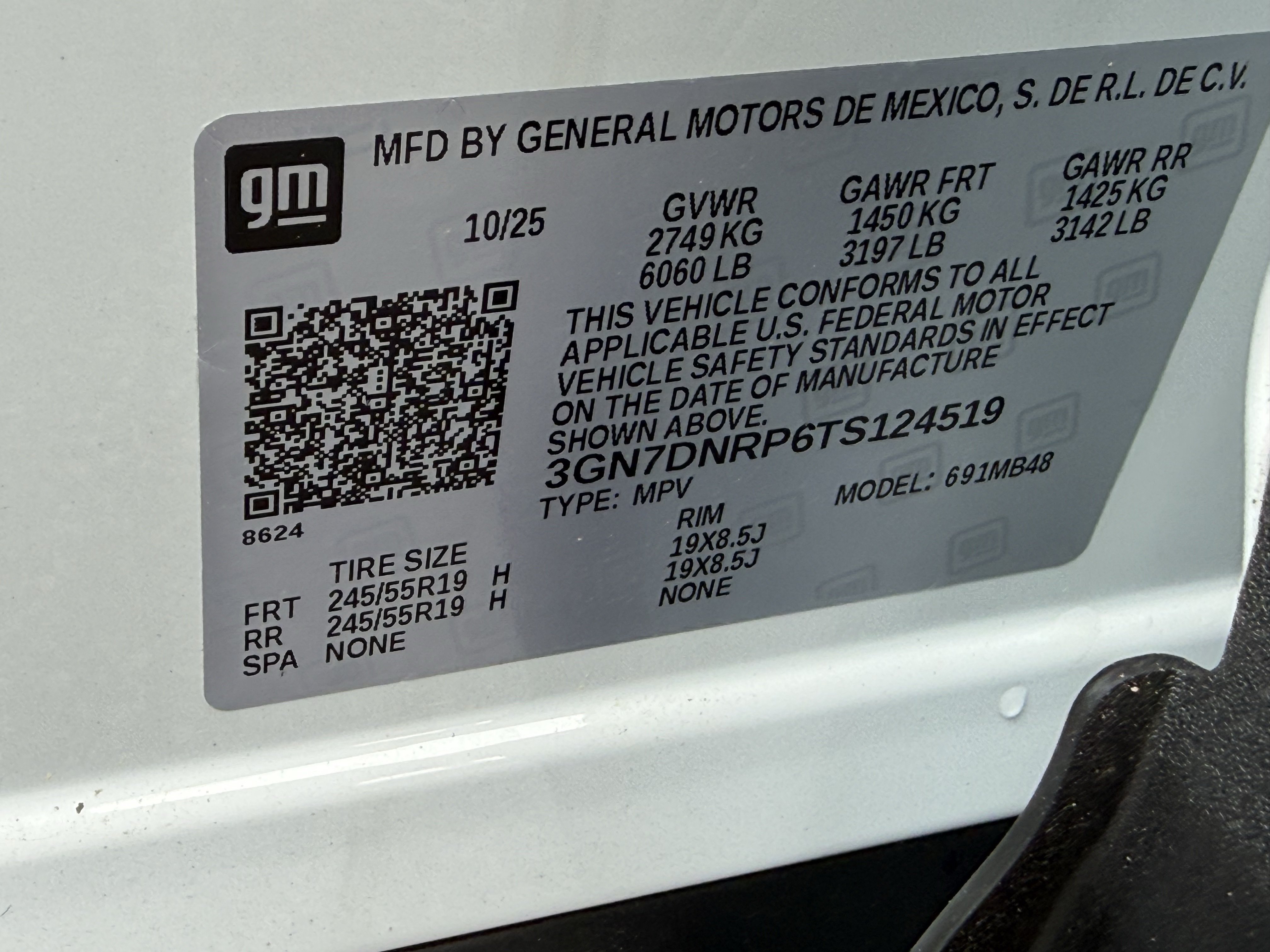 New 2026 Chevrolet Equinox EV LT FWD image 34