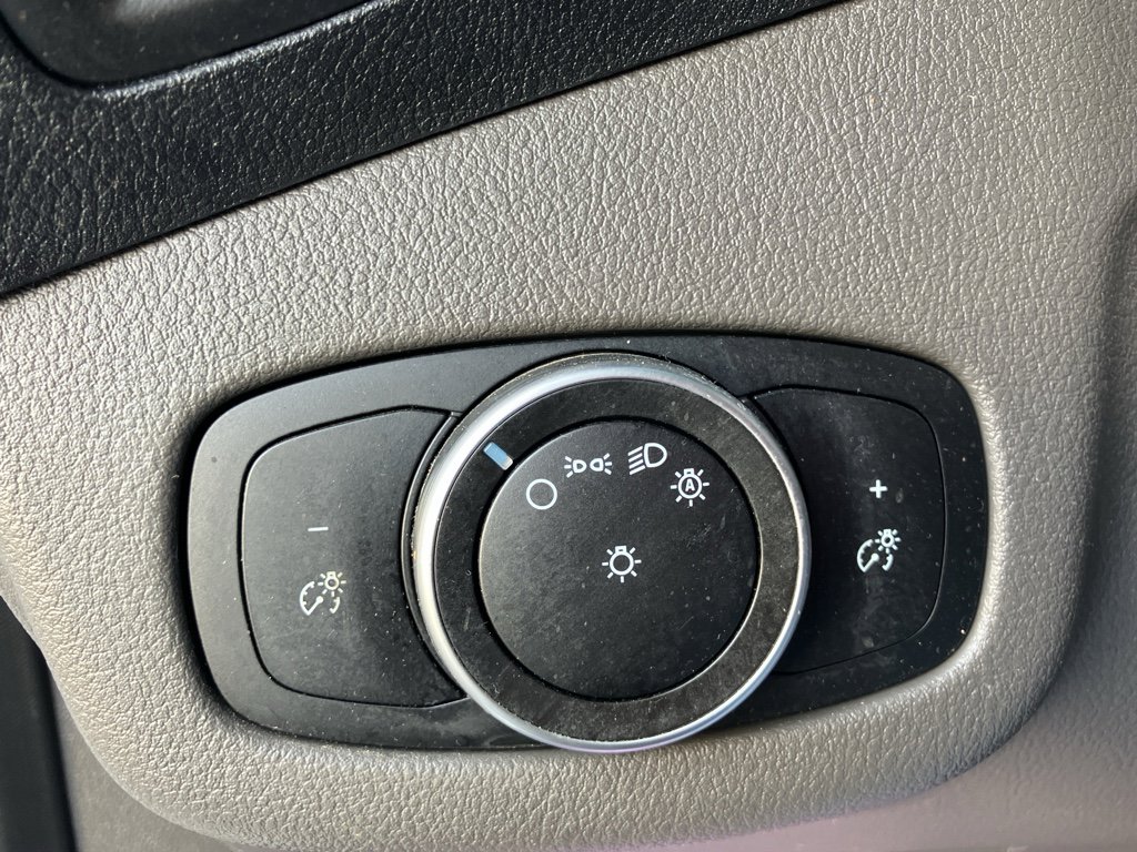 Used 2020 Ford Transit Connect XL image 15