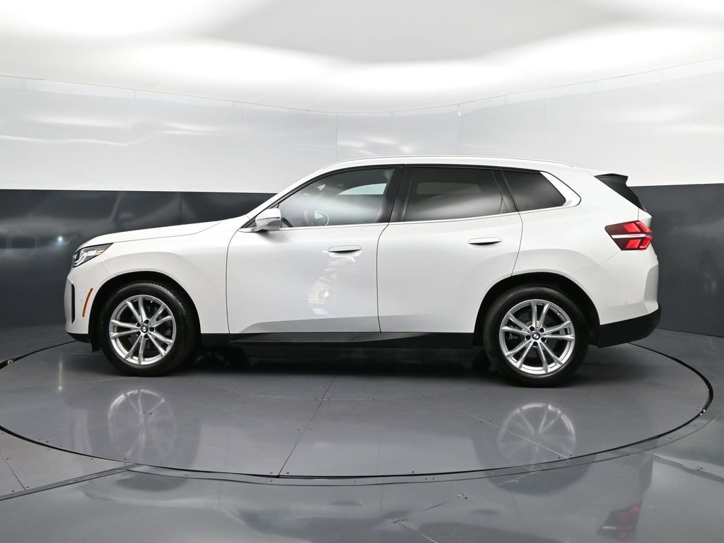 Certified 2025 BMW X3 xDrive30i image 4