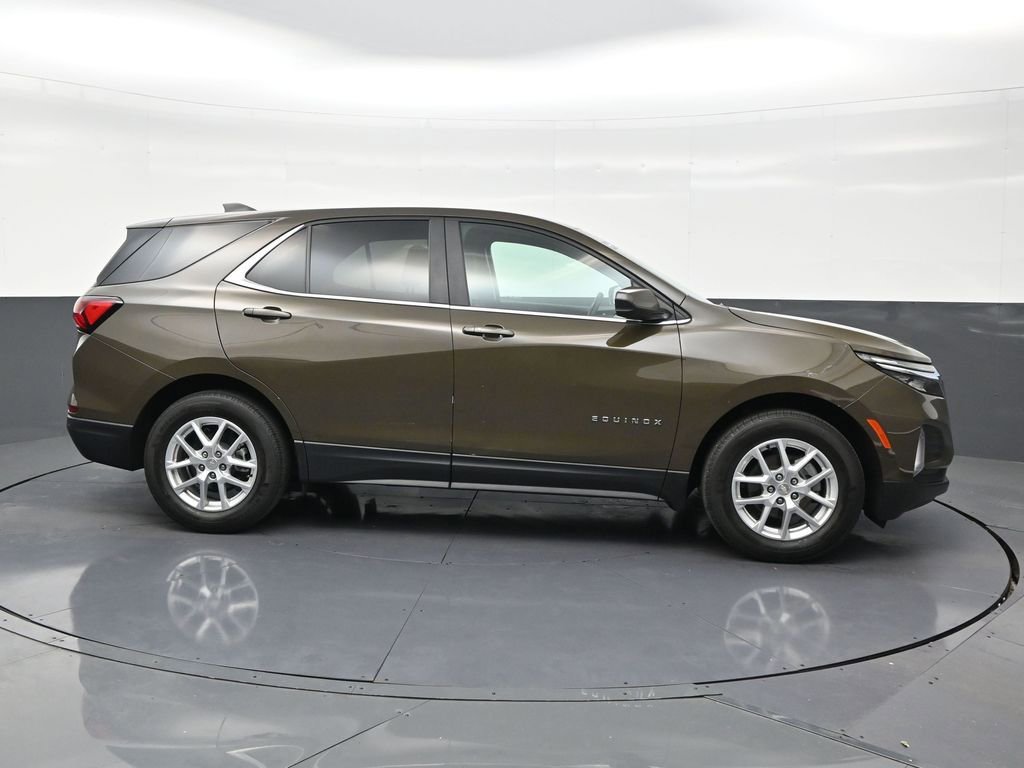 Used 2024 Chevrolet Equinox LT FWD image 6