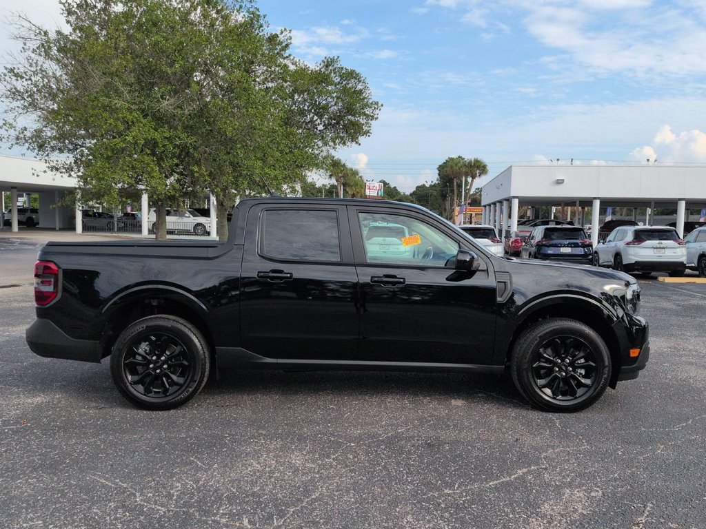 Used 2024 Ford Maverick Lariat w/ Black Appearance Package AWD/4WD image 3
