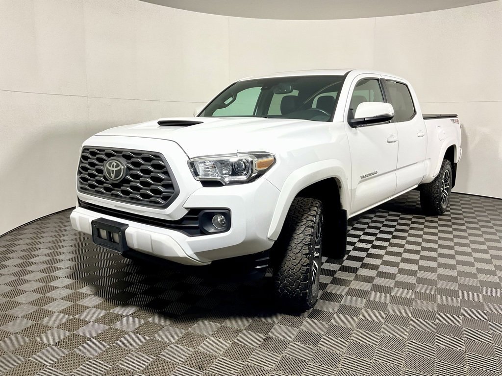Used 2020 Toyota Tacoma TRD Sport image 9