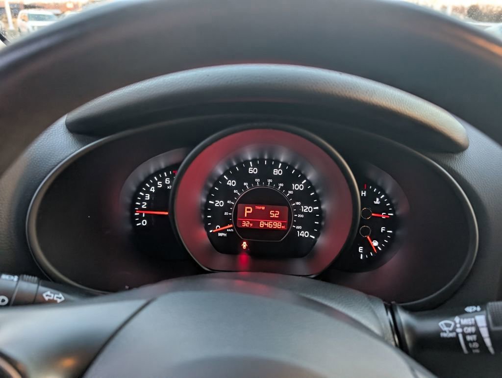 Used 2016 Kia Soul Base image 19