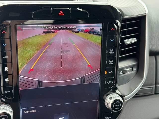 New 2026 RAM 2500 Big Horn AWD/4WD image 21