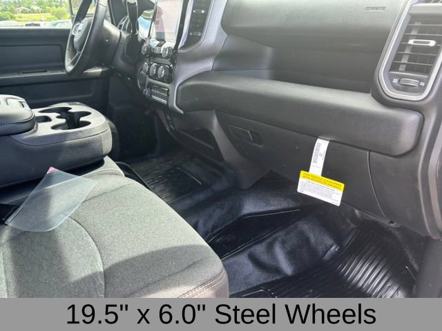 New 2026 RAM 5500 Tradesman w/ Chrome Appearance Group AWD/4WD image 26