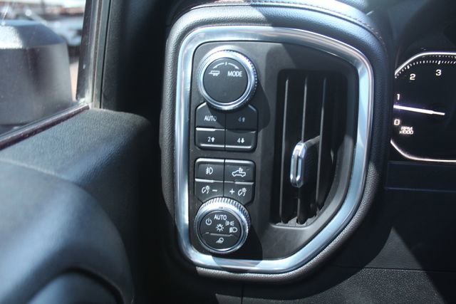 Used 2021 GMC Sierra 2500 AT4 image 25