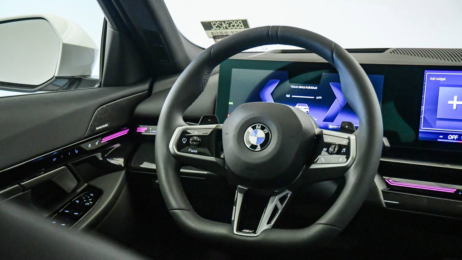 Used 2026 BMW 530i w/ M Sport Package RWD image 13