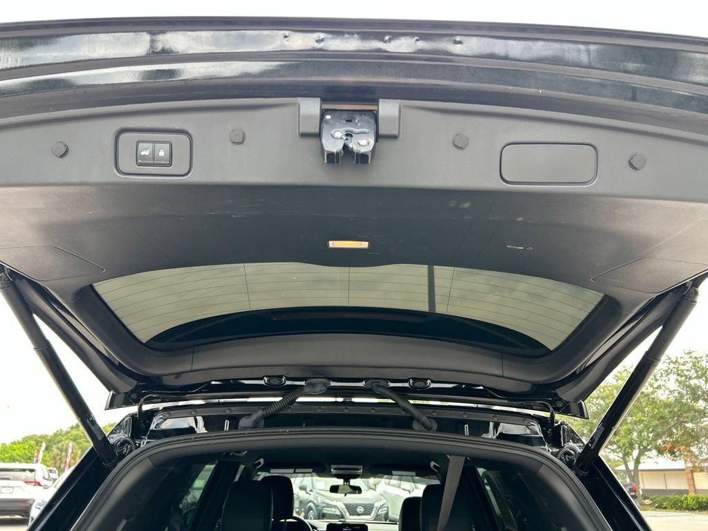 Certified 2025 Nissan Pathfinder Rock Creek AWD/4WD image 51