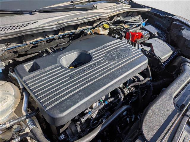 Used 2020 Ford Escape Titanium image 22