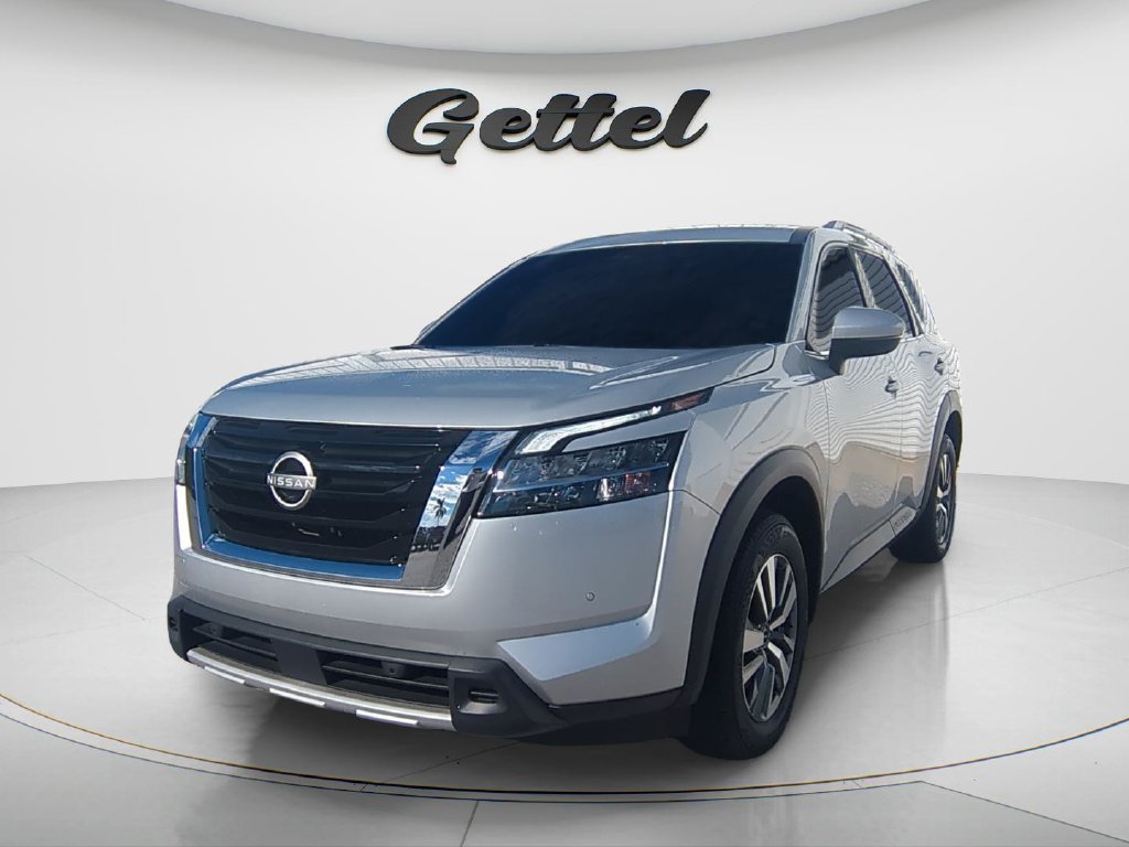 Certified 2024 Nissan Pathfinder SL FWD image 1