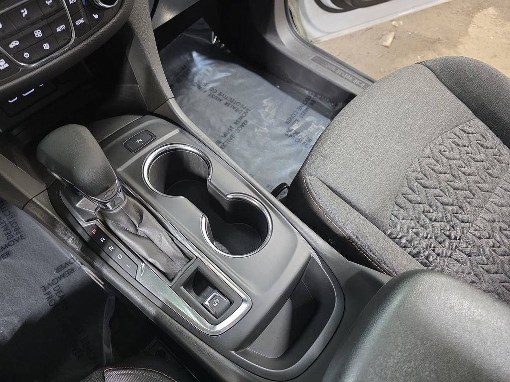 Used 2024 Chevrolet Equinox LT image 24