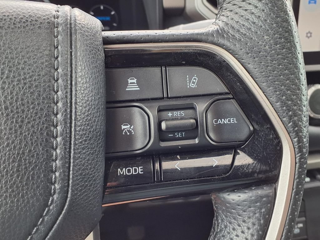 Used 2023 Toyota Tundra Limited AWD/4WD image 29
