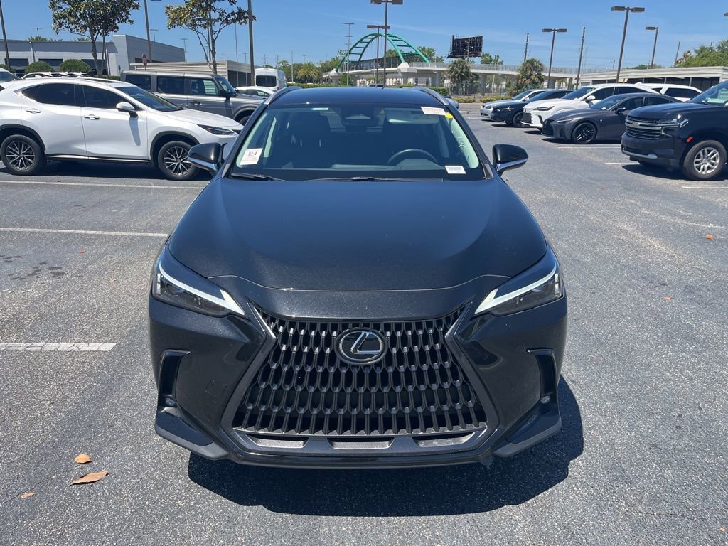 Used 2024 Lexus NX 250 FWD w/ Towing Package (2000 Lbs) image 12