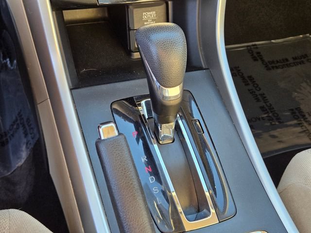 Used 2013 Honda Accord LX image 32