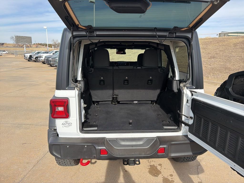 Used 2024 Jeep Wrangler Rubicon image 14