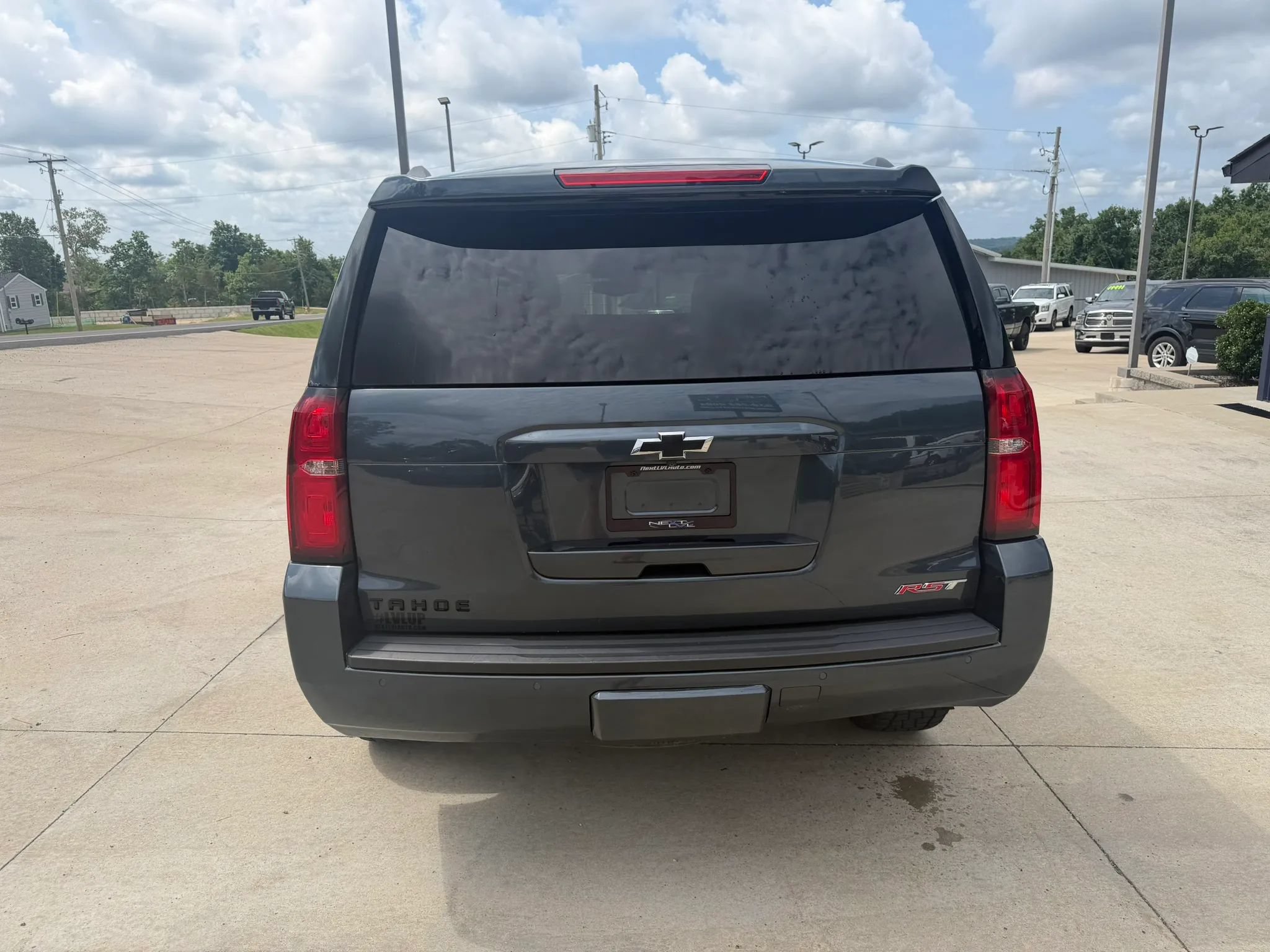 Used 2020 Chevrolet Tahoe Premier AWD/4WD image 8
