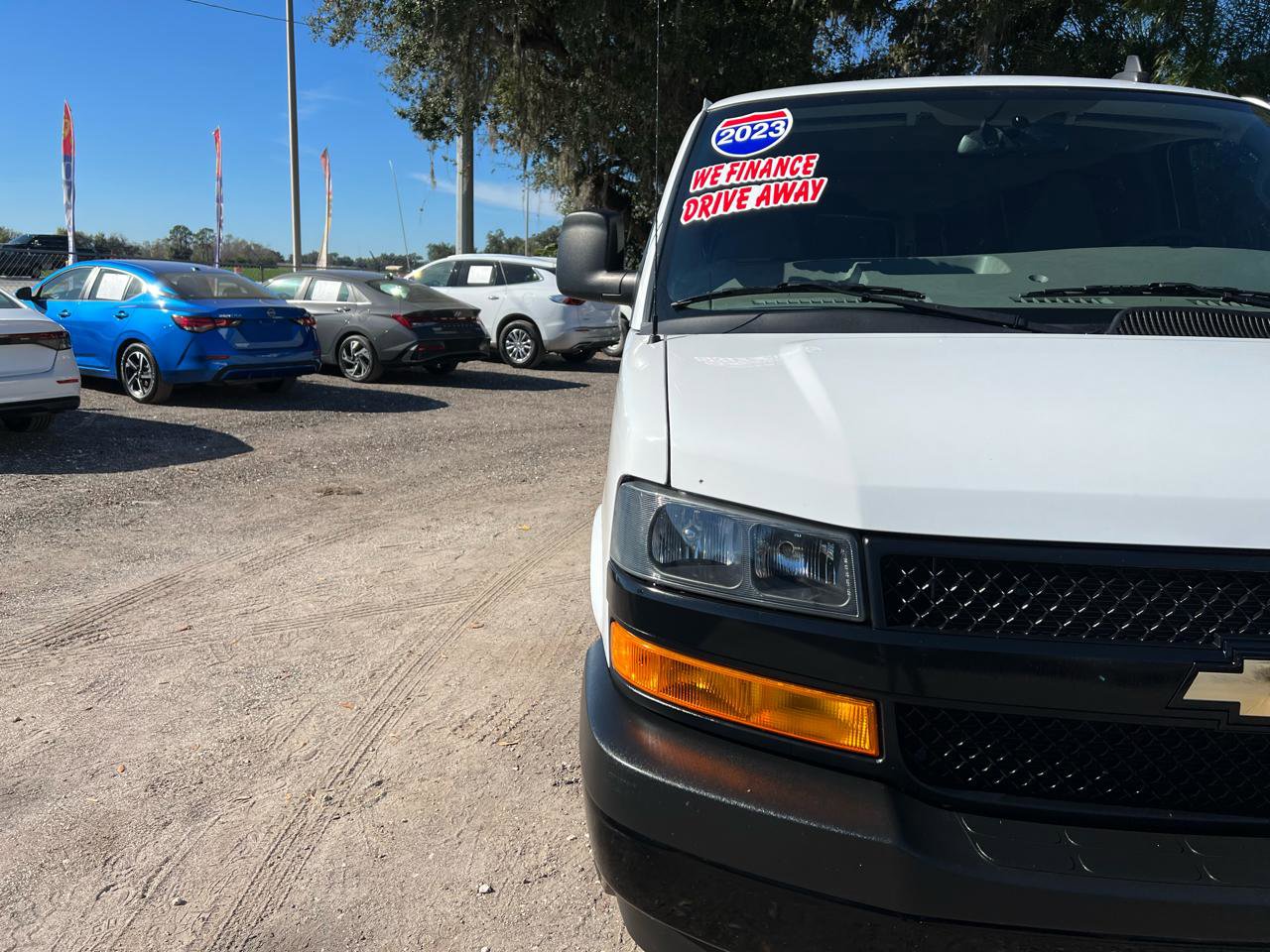 Used 2023 Chevrolet Express 3500 LS RWD image 9