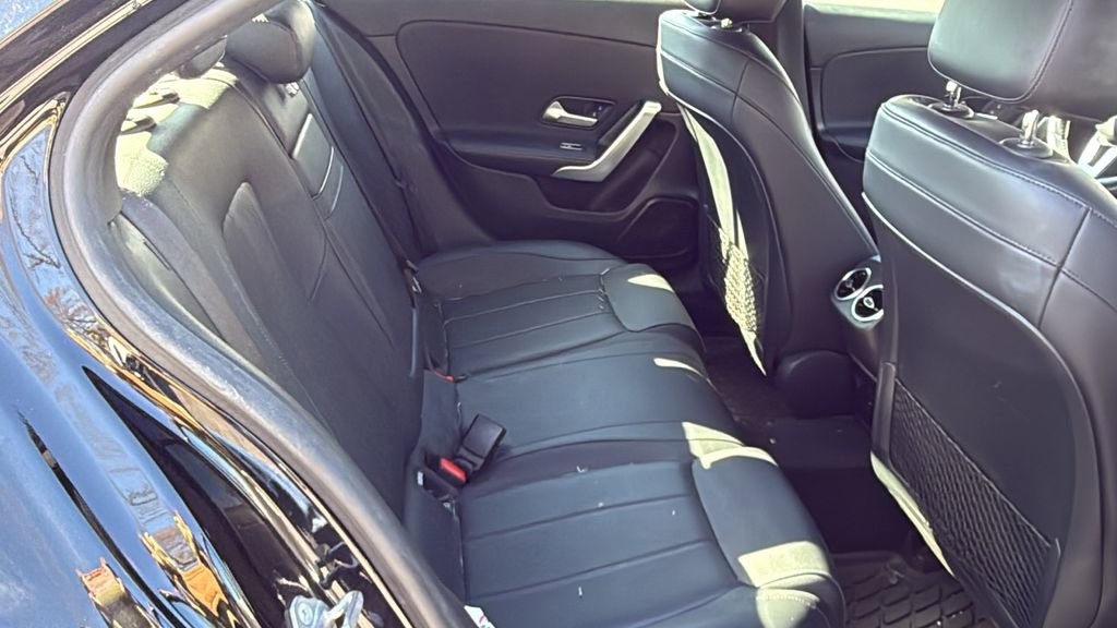 Used 2021 Mercedes-Benz A 220 4MATIC image 12