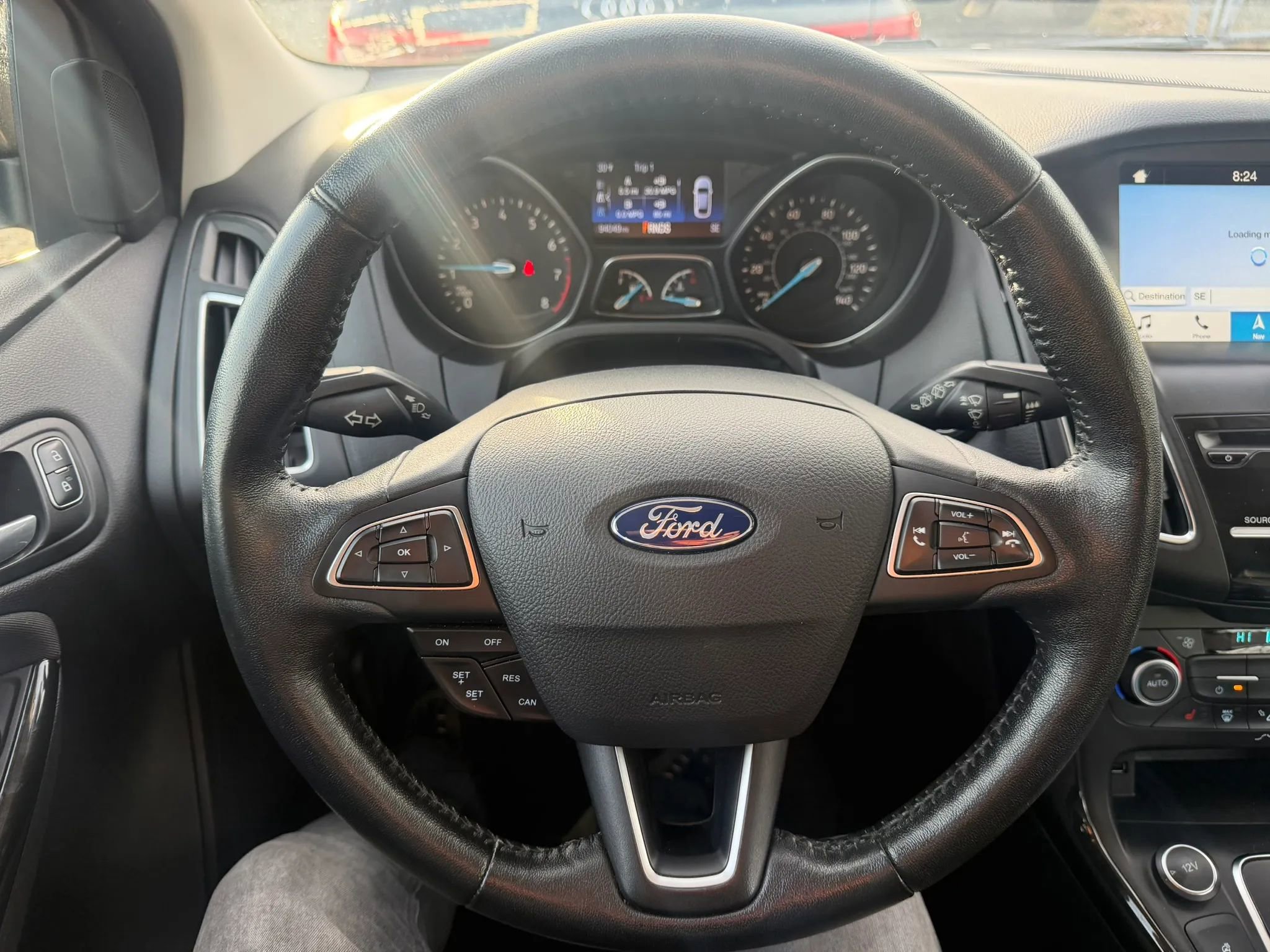 Used 2017 Ford Focus Titanium image 12