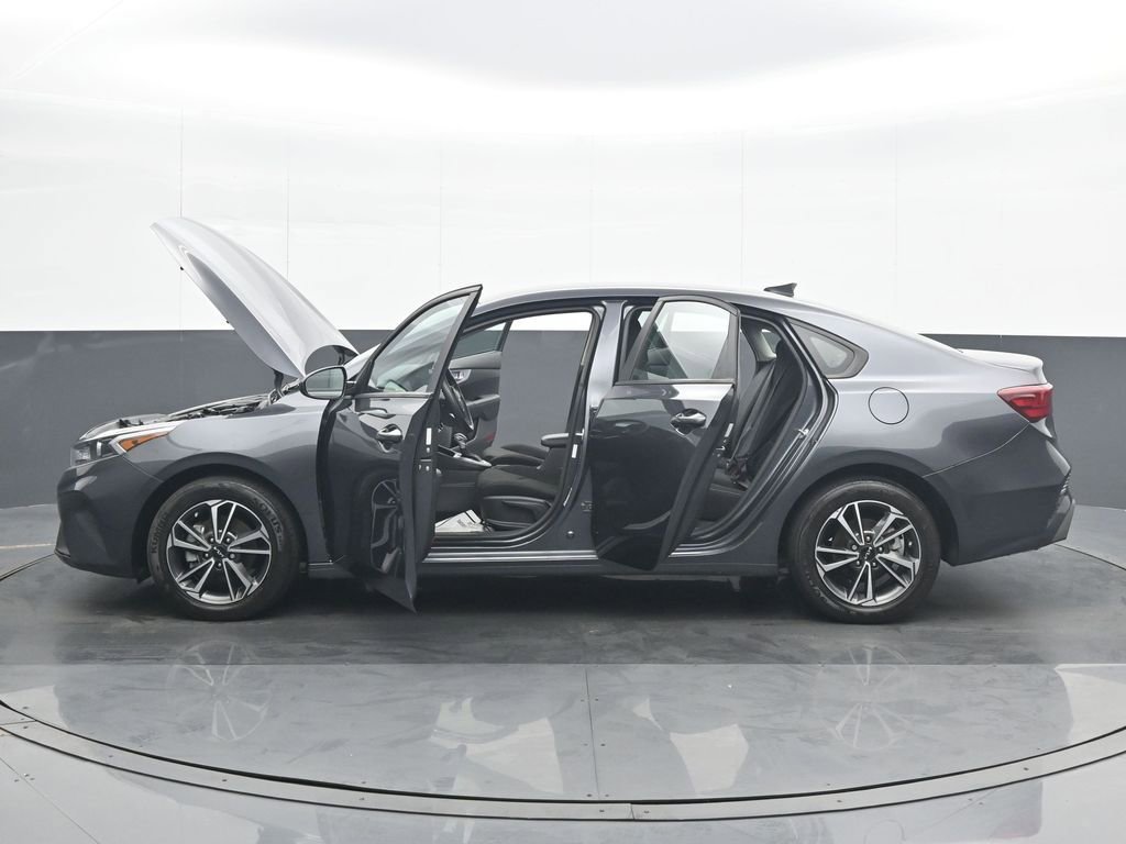 Used 2024 Kia Forte LXS image 36
