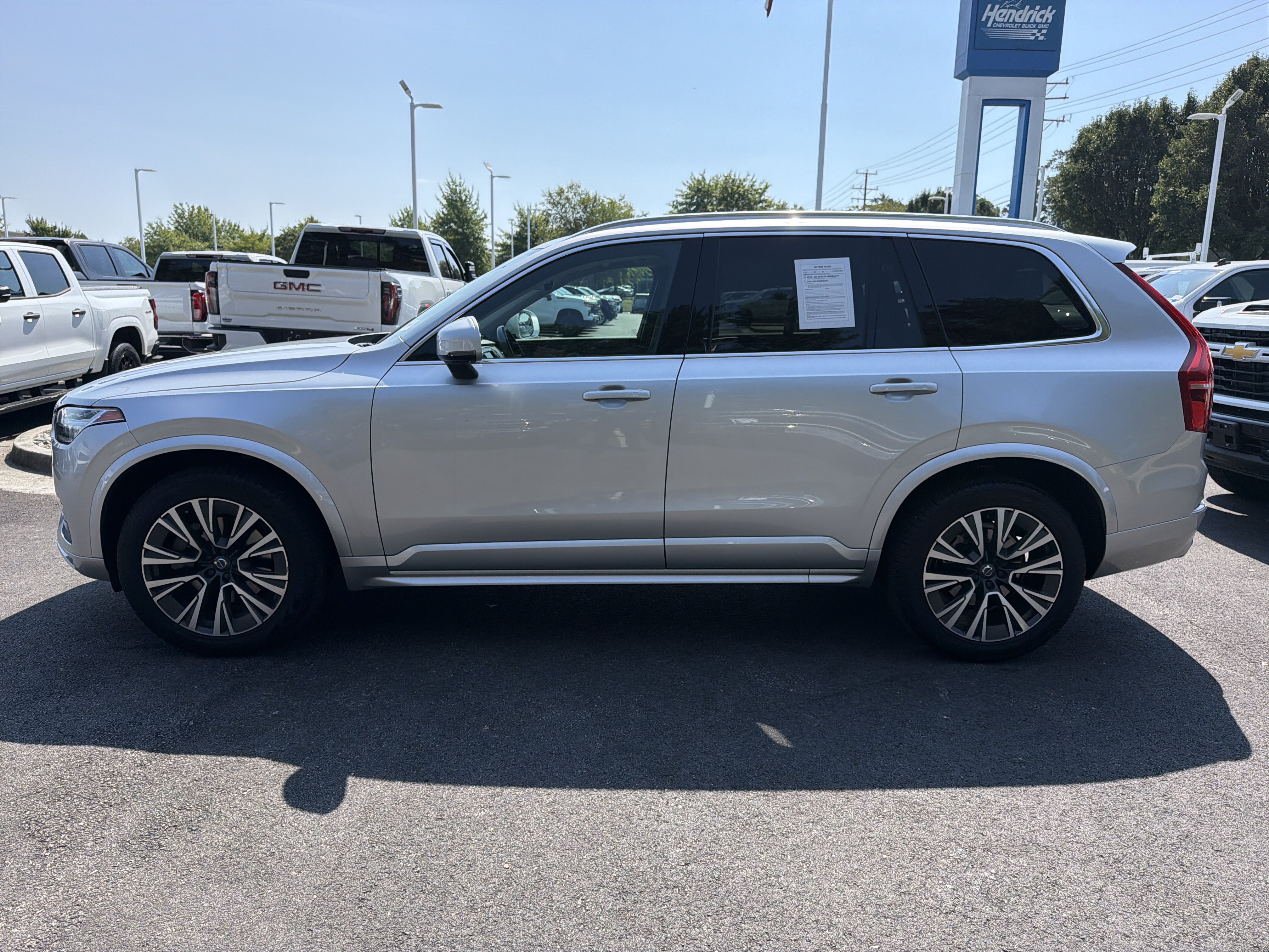 Used 2021 Volvo XC90 T6 Momentum w/ Advanced Package AWD/4WD image 7