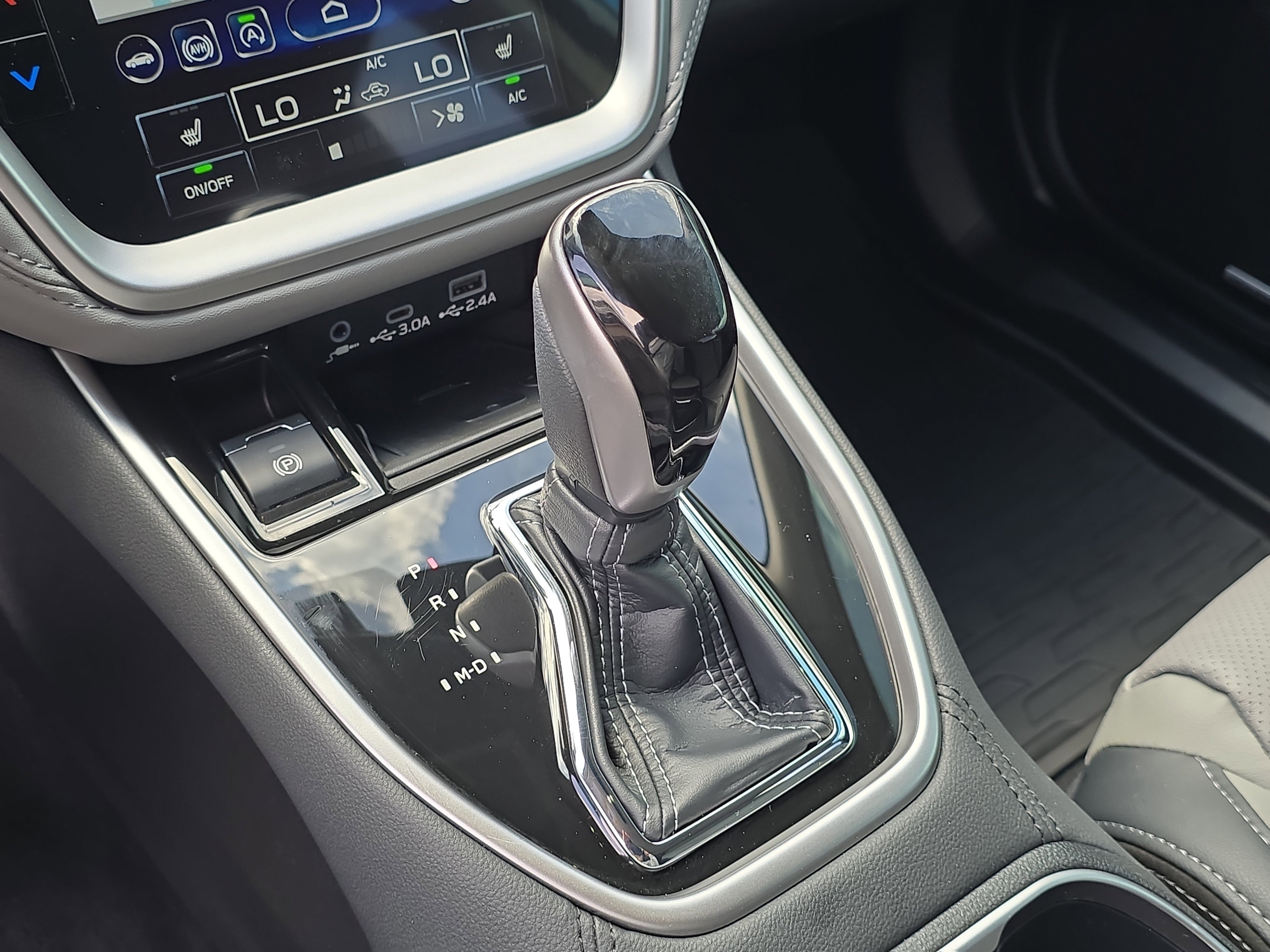 Used 2025 Subaru Outback Limited w/ Tech Package 3 image 28