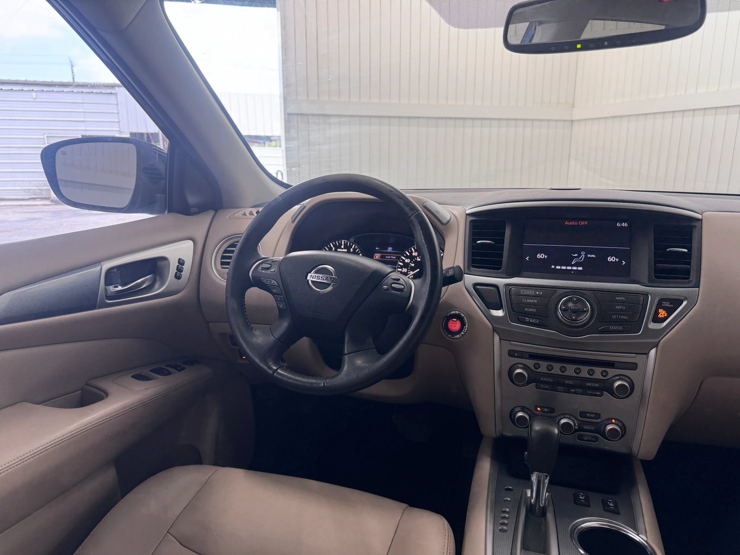 Used 2017 Nissan Pathfinder SL FWD image 16