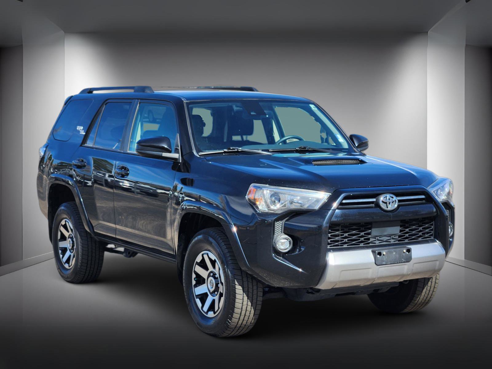 Used 2022 Toyota 4Runner TRD Off-Road image 4