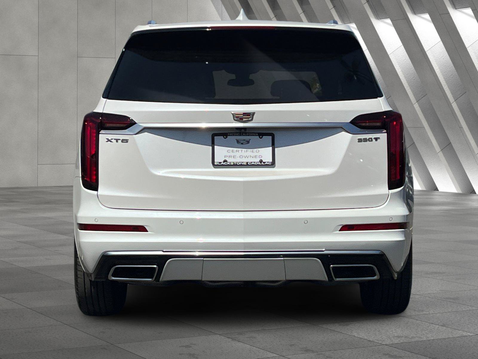 Certified 2025 Cadillac XT6 Luxury FWD image 5