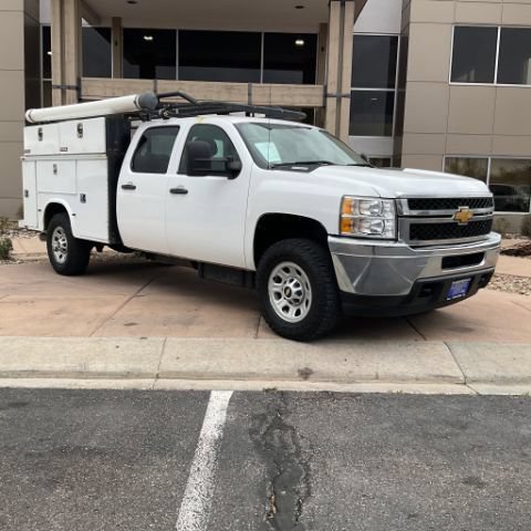 Used 2014 Chevrolet Silverado 3500 W/T w/ Snow Plow Prep Package AWD/4WD image 2