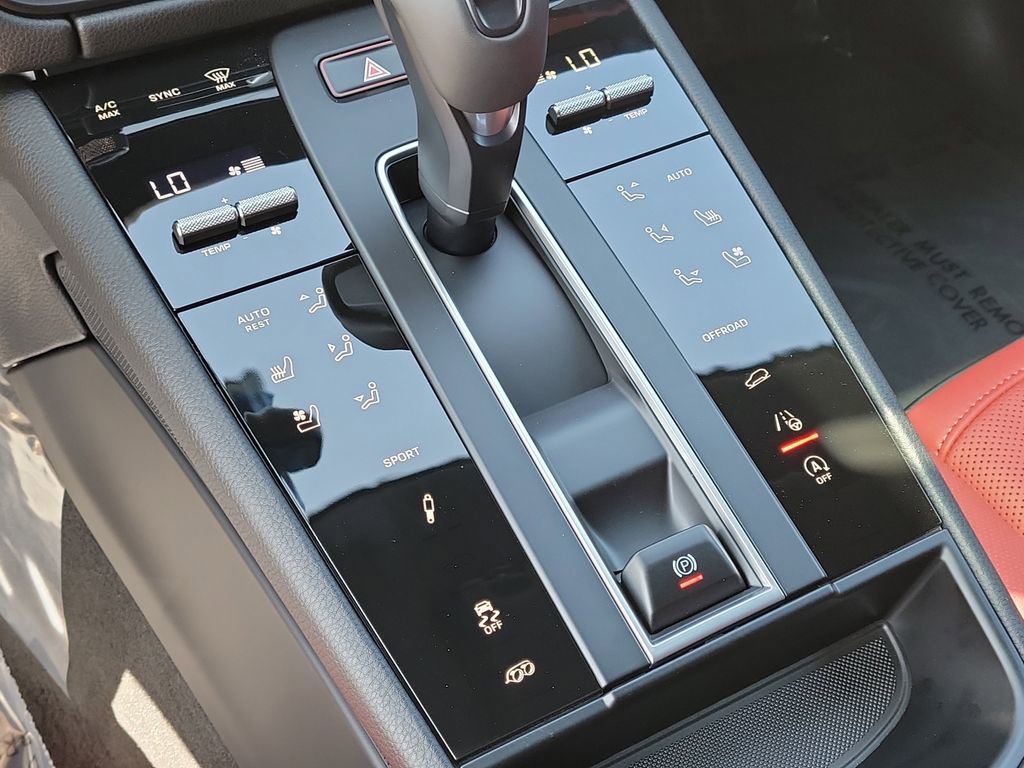 New 2026 Porsche Macan S image 36