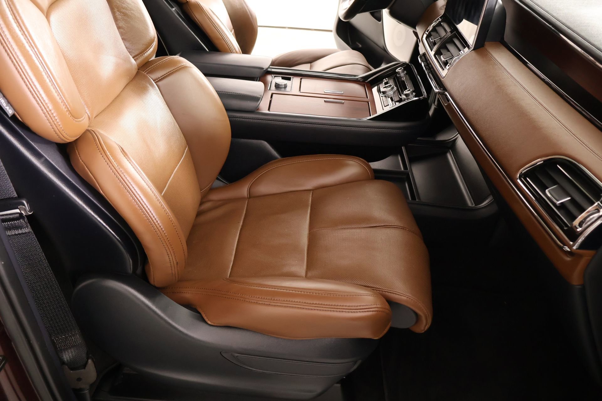 Used 2023 Lincoln Navigator Reserve image 14