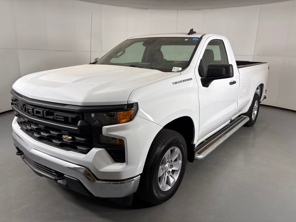 Certified 2025 Chevrolet Silverado 1500 W/T RWD image 5